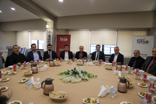 STSO Başkanı Zeki Özdemir, Meslek Odaları Başkanlarıyla Bir Araya Geldi.